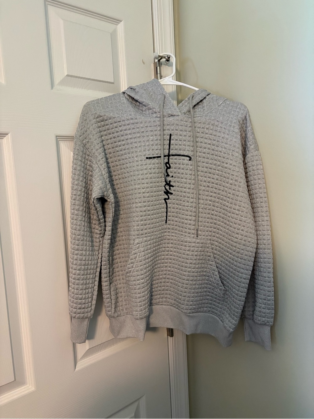 Women’s Faith hoodie